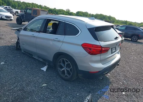 2018 BMW X1 xDrive28I из США, поврежденный, VIN WBXHT3C32J5K23486